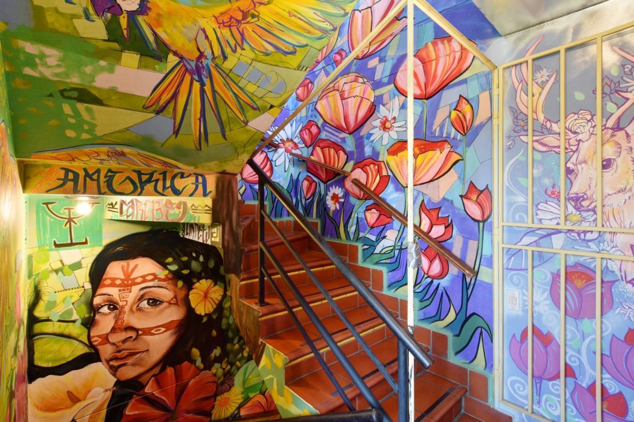 Hostel International House Co-Living Medellín Zewnętrze zdjęcie
